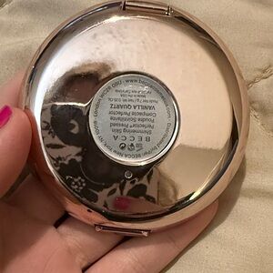 BECCA Compact in Shimmering Silver